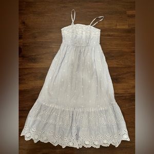 ✨Light and white blue dress✨